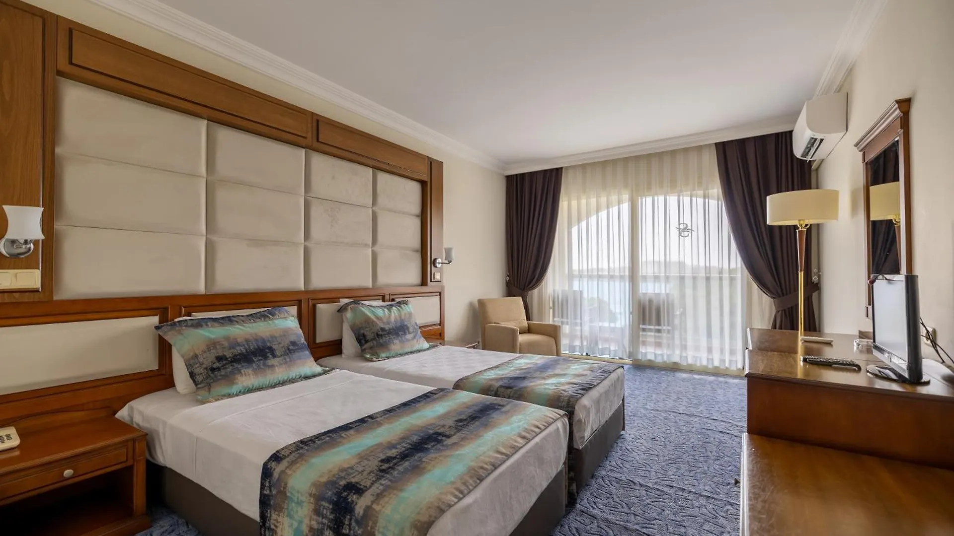 Scala Nuova Beach Hotel Kusadasi